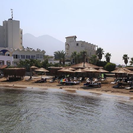 Celebrity Hotel Lapithos  Exteriér fotografie